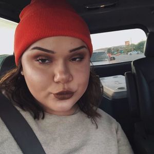 Meet your Posher, Lilly